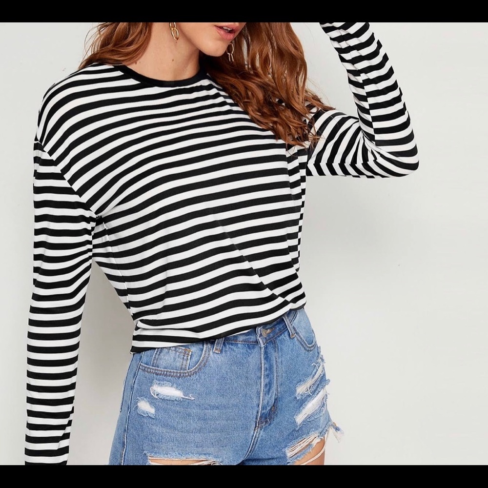 Cropped sweater